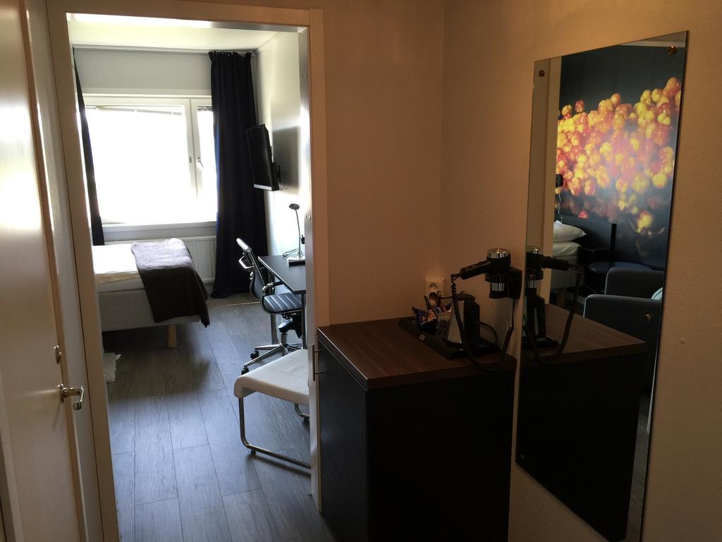 פיילה Hotell Smedjan חדר תמונה