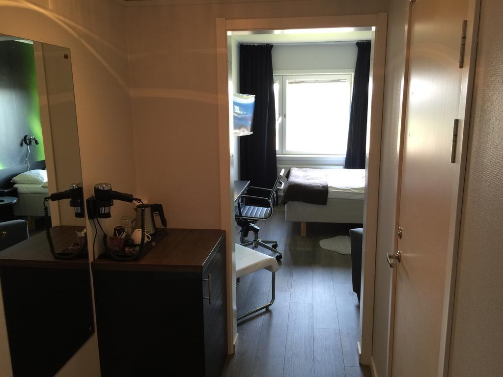 פיילה Hotell Smedjan חדר תמונה