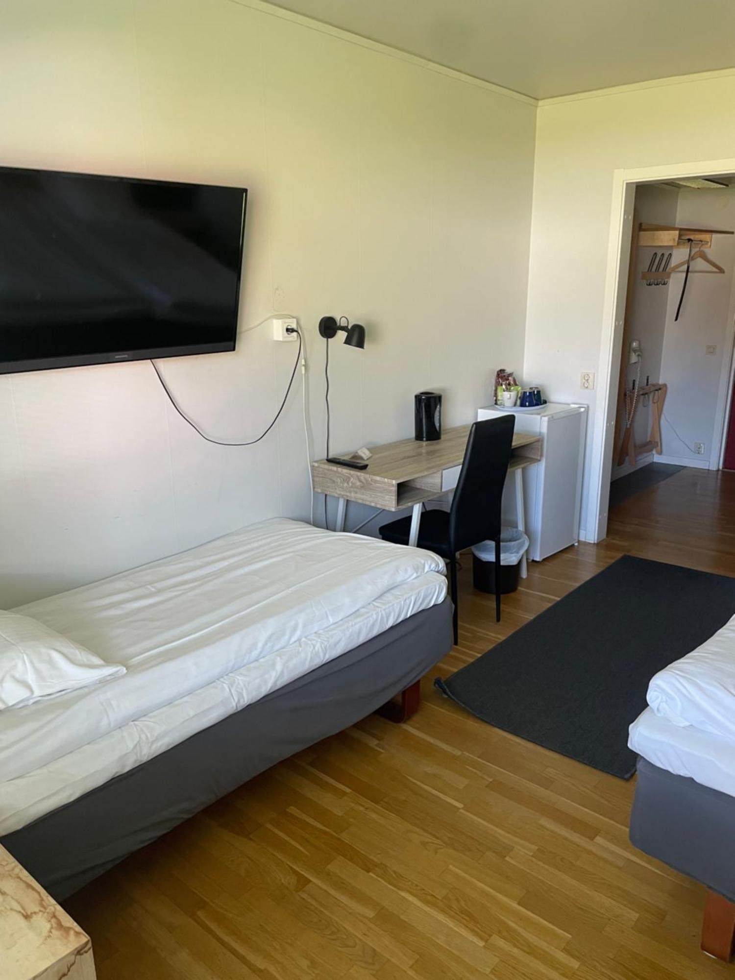 פיילה Hotell Smedjan מראה חיצוני תמונה