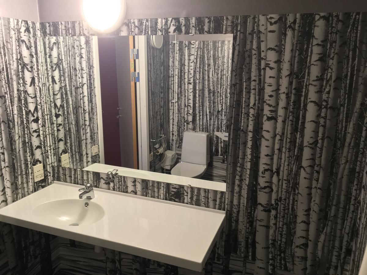 פיילה Hotell Smedjan מראה חיצוני תמונה